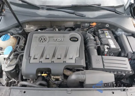 2014 Volkswagen Passat 2.0L Tdi Sel Premium from USA, damaged, VIN 1VWCN7A38EC041740